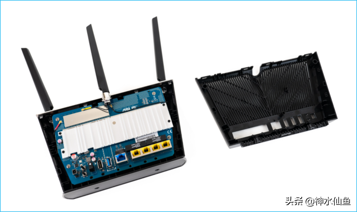 华硕AX68u拆解测评(ac68u支持wifi6吗)