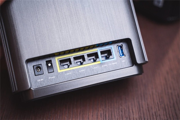 华硕灵耀AX7800路由器怎么样?华硕灵耀AX7800路由器评测