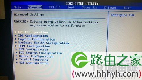 重装系统时一直卡在安装Windows解决方法